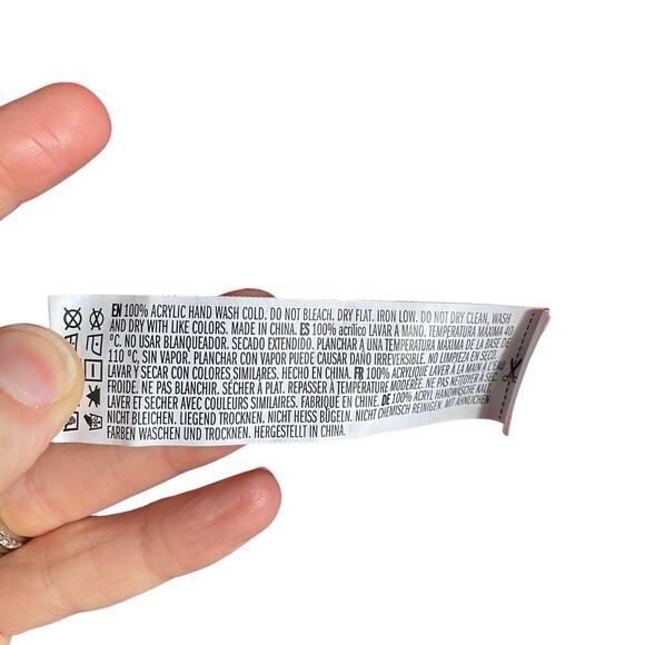 Forever 21 Bright Neon Pink Bell Sleeve Large Knit Button Up Cardigan size Large - Picture 5 of 6